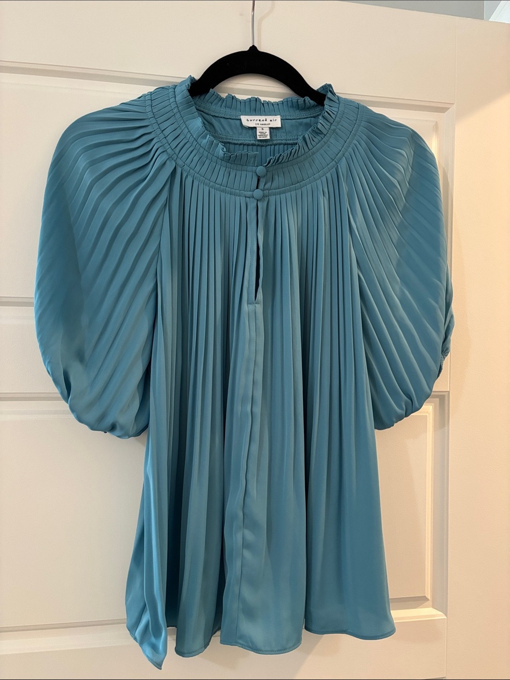 Current Air Pleated Puff-Sleeve Blouse